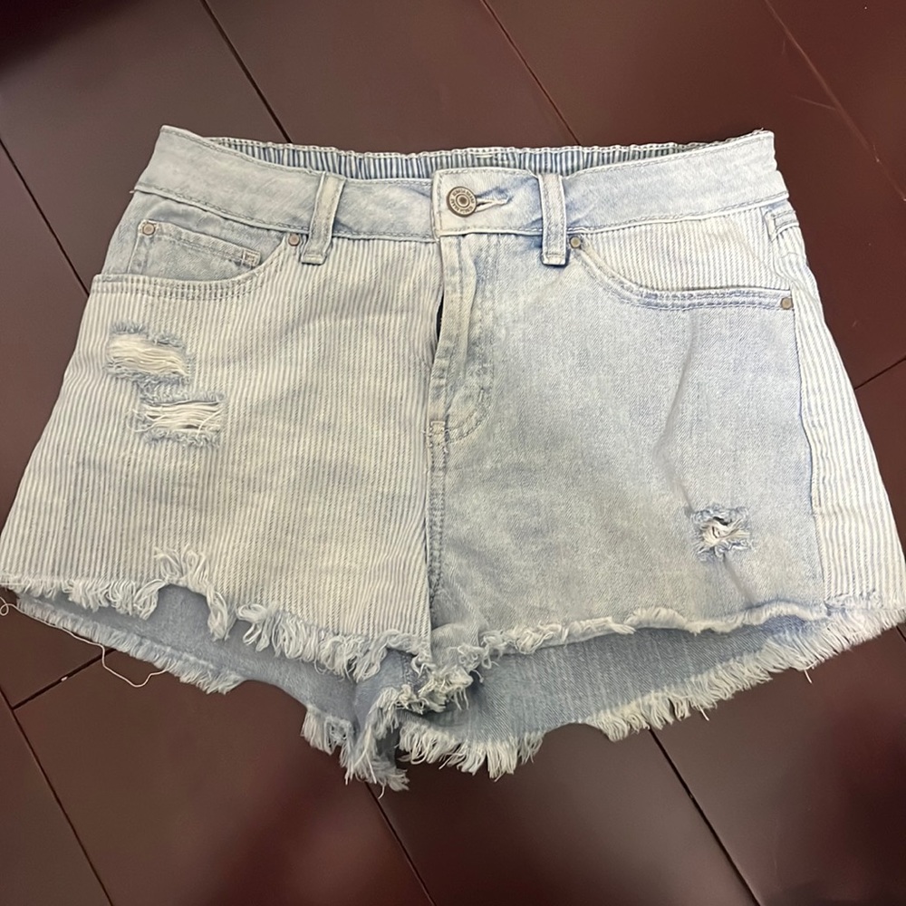 Half striped light jean shorts